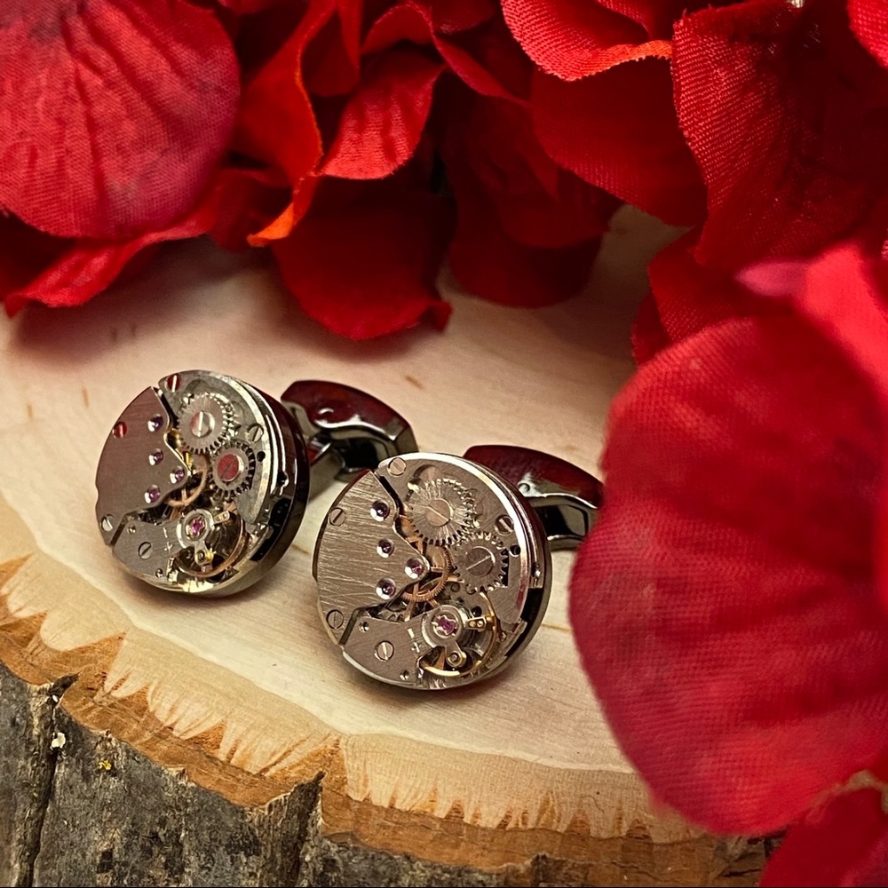 Gunmetal Steampunk Skeleton Clock Gears Cufflinks - Picture 7 of 16